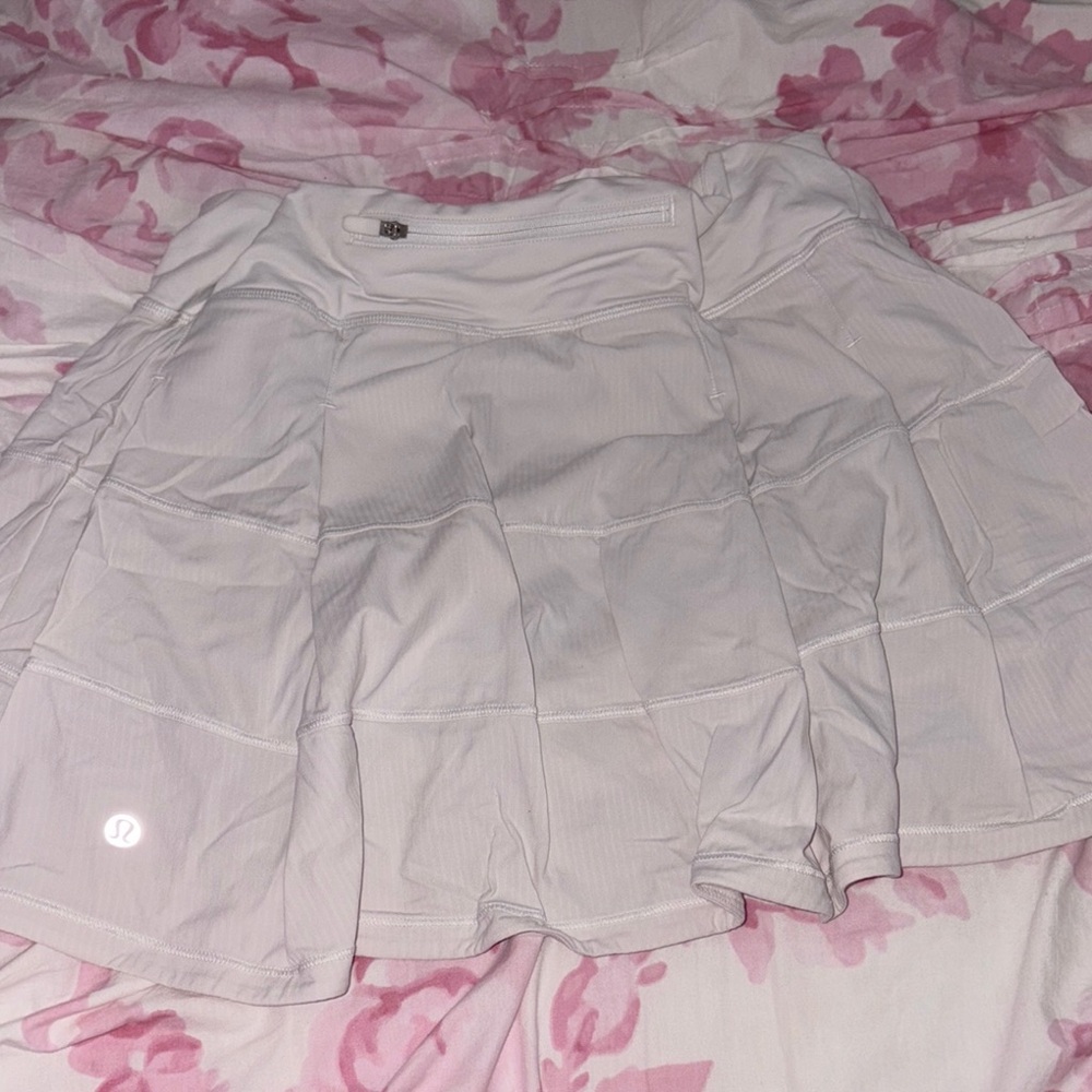 lululemon athletica White Mini Skirt